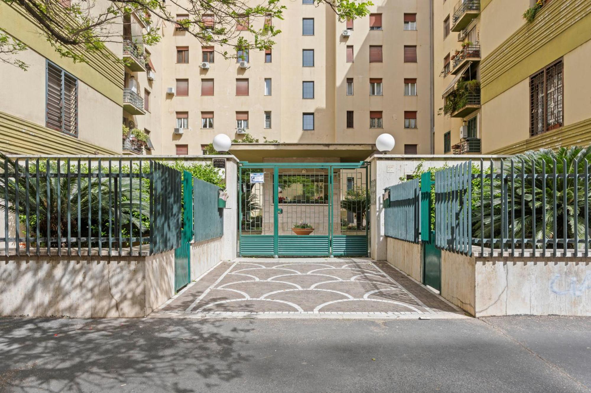Appio Grand Apartment - S. Giovanni Ρώμη Εξωτερικό φωτογραφία